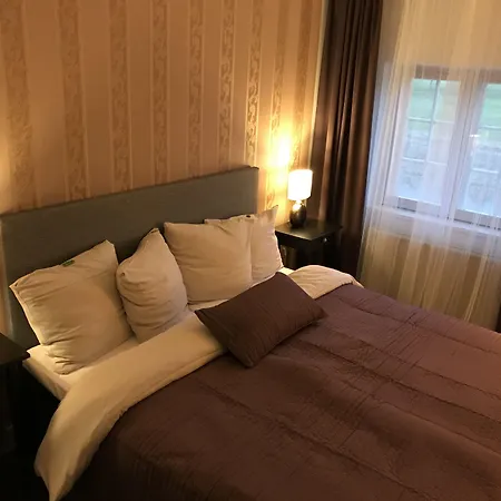 Godstedlund 住宿加早餐酒店 3*