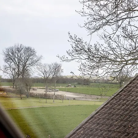 Godstedlund 住宿加早餐酒店 Oster Ulslev