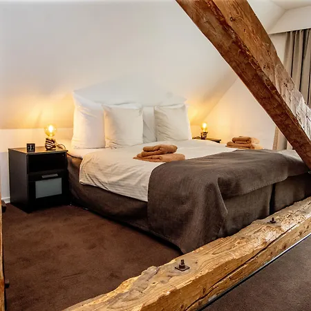 Godstedlund 3*